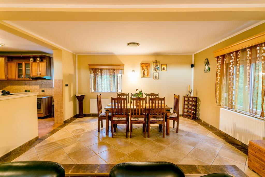 Villa Besha Herceg Novi Exterior foto